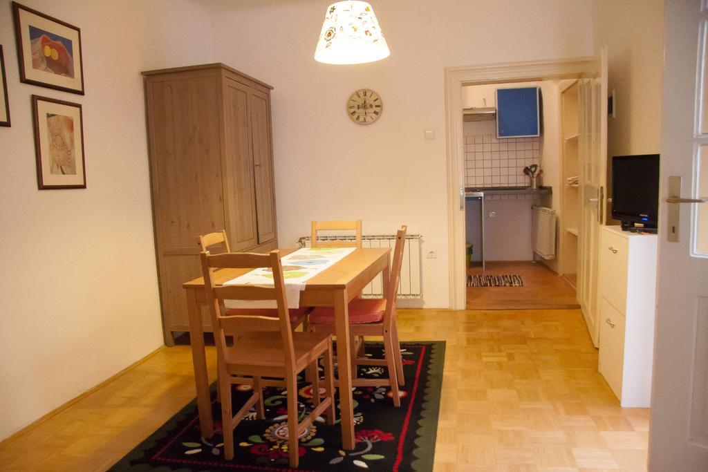 Bascarsija Apartments & Rooms Maribor Værelse billede