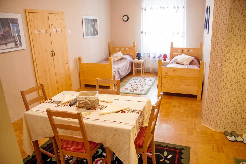 Bascarsija Apartments & Rooms Maribor Værelse billede